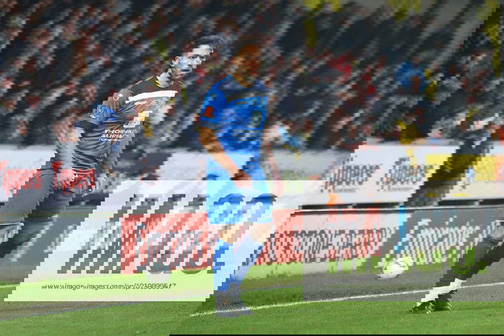 Burton Albion v Chippenham Town FA Cup 27 11 2022. Second Round Eddie