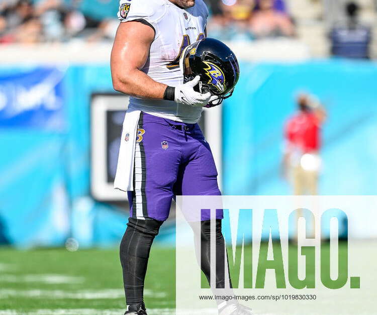 JACKSONVILLE, FL - NOVEMBER 27: Baltimore Ravens fullback Patrick Ricard (42)  lines up for a play du