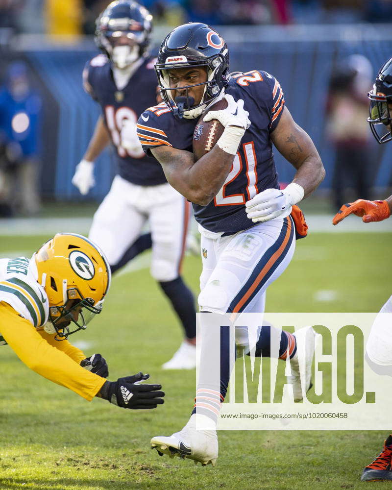 What channel is Chicago Bears game today vs. Packers? (12/4/2022