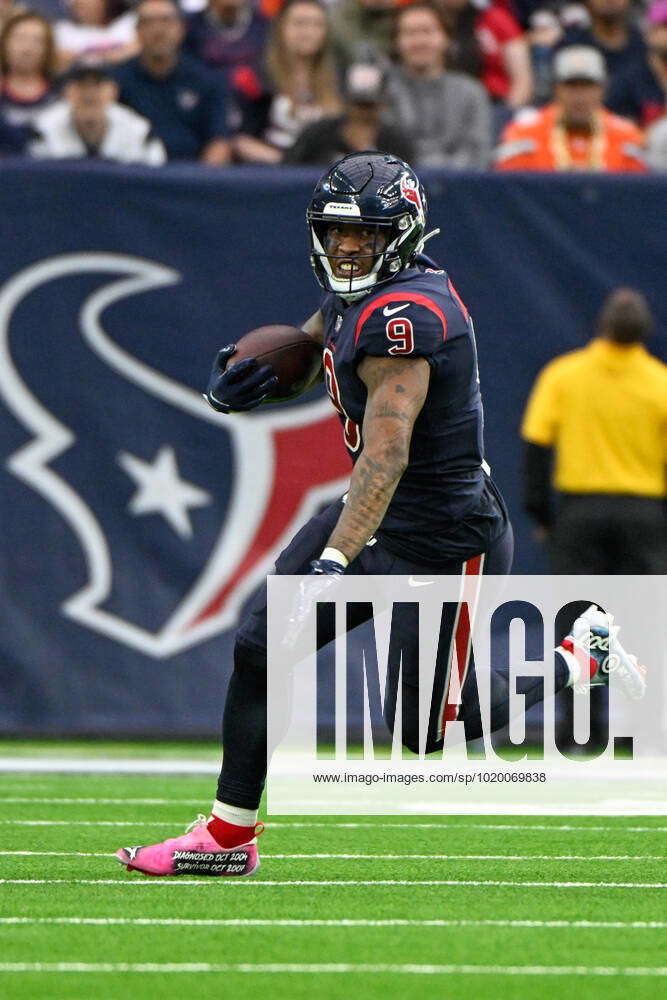 HOUSTON, TX - DECEMBER 04: Houston Texans tight end Brevin Jordan (9) looks  for open field after