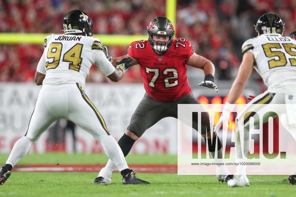 TAMPA, FL - DECEMBER 05: Tampa Bay Buccaneers Offensive Tackle Josh Wells ( 72) pass blocks during th