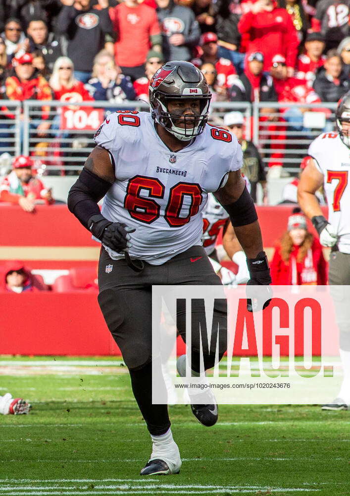 SANTA CLARA, CA - DECEMBER 11: Tampa Bay Buccaneers guard Nick Leverett  (60) blocks in the first