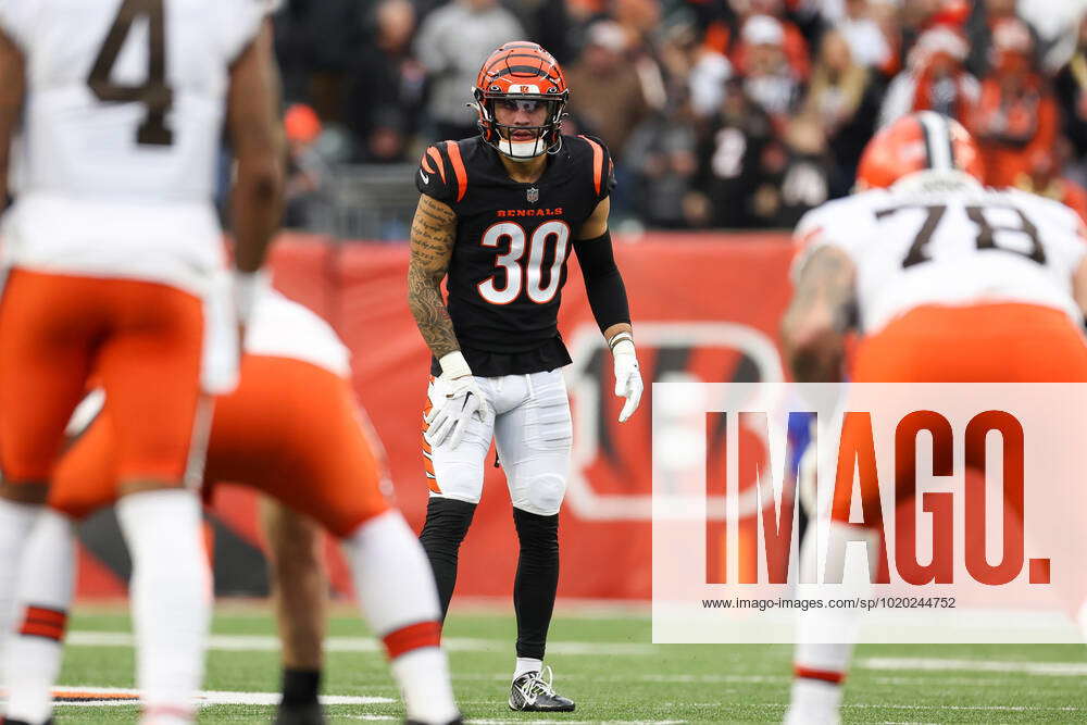 Cincinnati Oh December 11 Cincinnati Bengals Safety Jessie Bates Iii 30 Gets Ready For A Play 6589