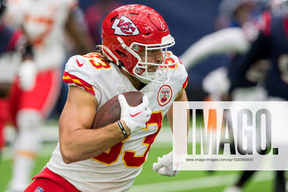 Kansas City Chiefs tight end Noah Gray (83) congratulates Kansas