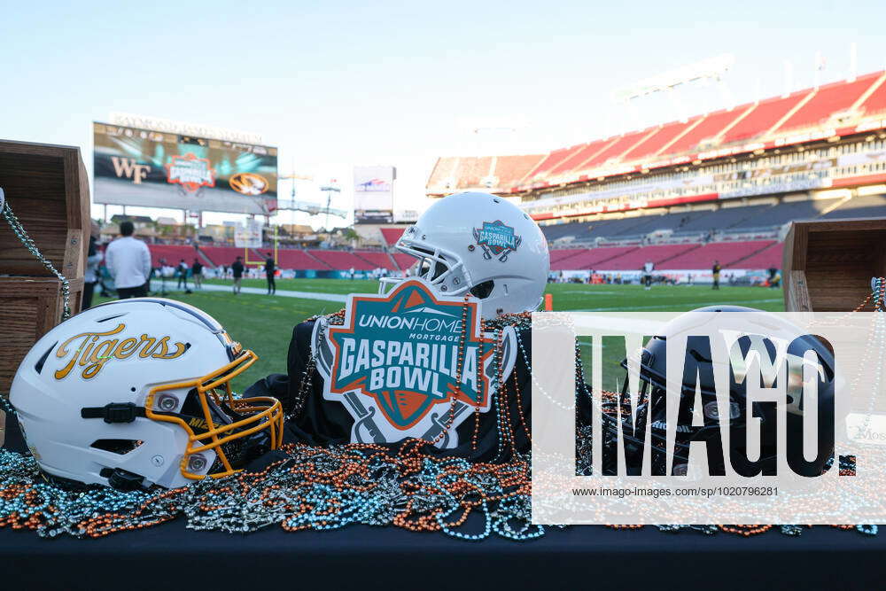 NCAA, College League, USA Football Gasparilla BowlWake Forest at