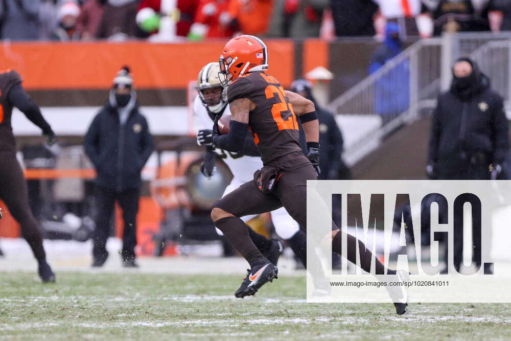 CLEVELAND, OH - DECEMBER 24: Cleveland Browns safety Grant Delpit (22)  returns an interception 40 ya