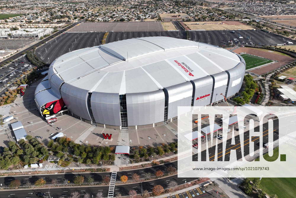 A general overall aerial view of State Farm Stadium, Monday, Dec