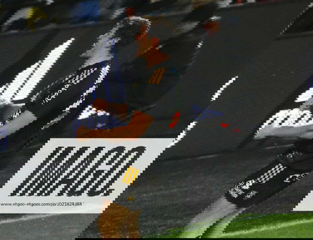 Cà là bration TRY Pierre Boudehent of Stade Rochellais during the