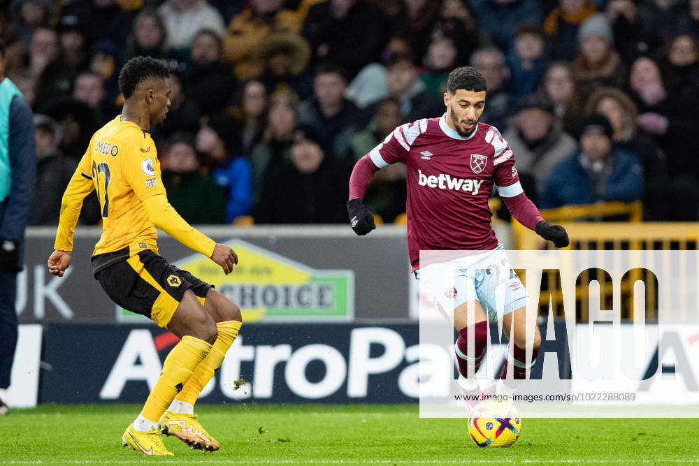 Wolverhampton Wanderers v West Ham United - Premier League Sad Benrahma ...