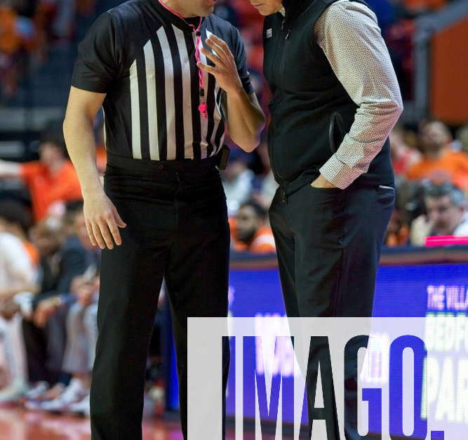 January 24, 2023, Champaign, Illinois, USA Referee KELLY PFEIFER