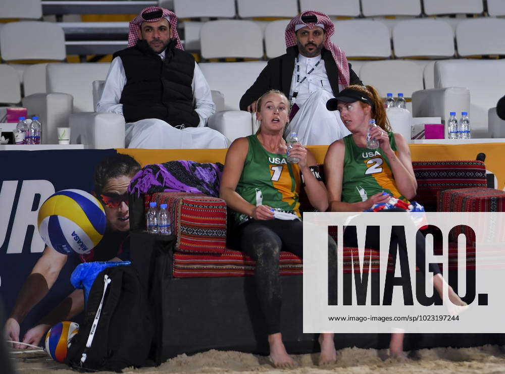 Women s Volleyball World Beach Pro Tour Finals In Doha Sara Hughes (L