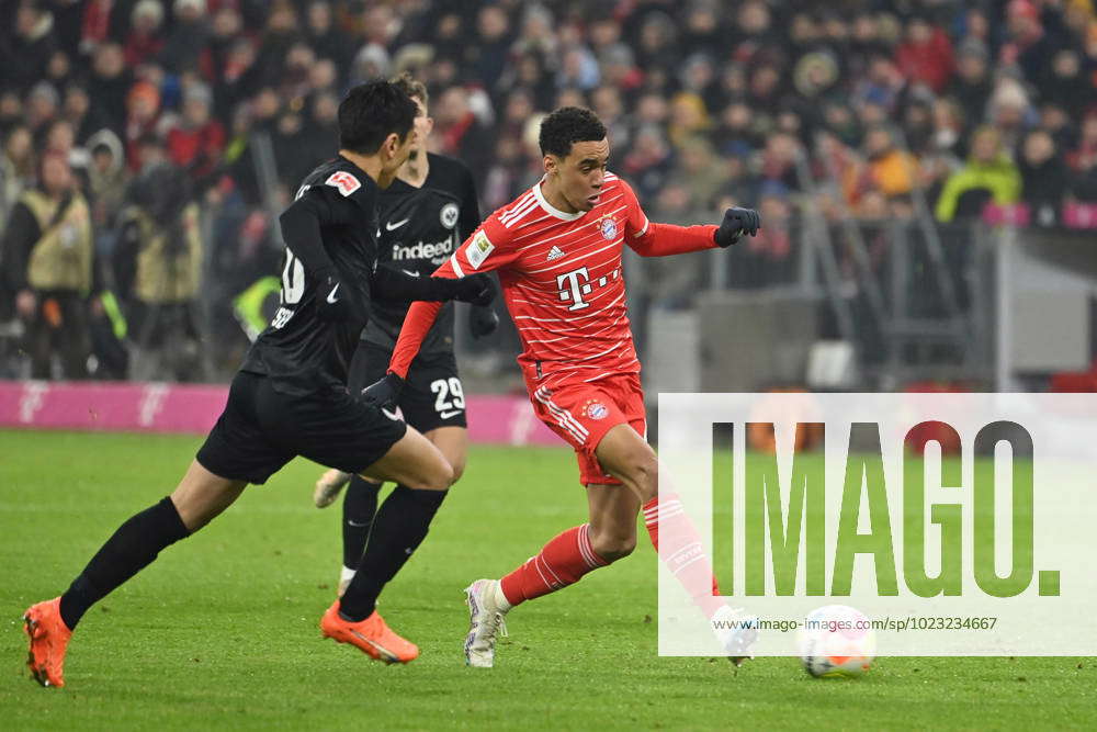 Jamal Musiala Bayern Muenchen Action Duel Against Makoto Hasebe