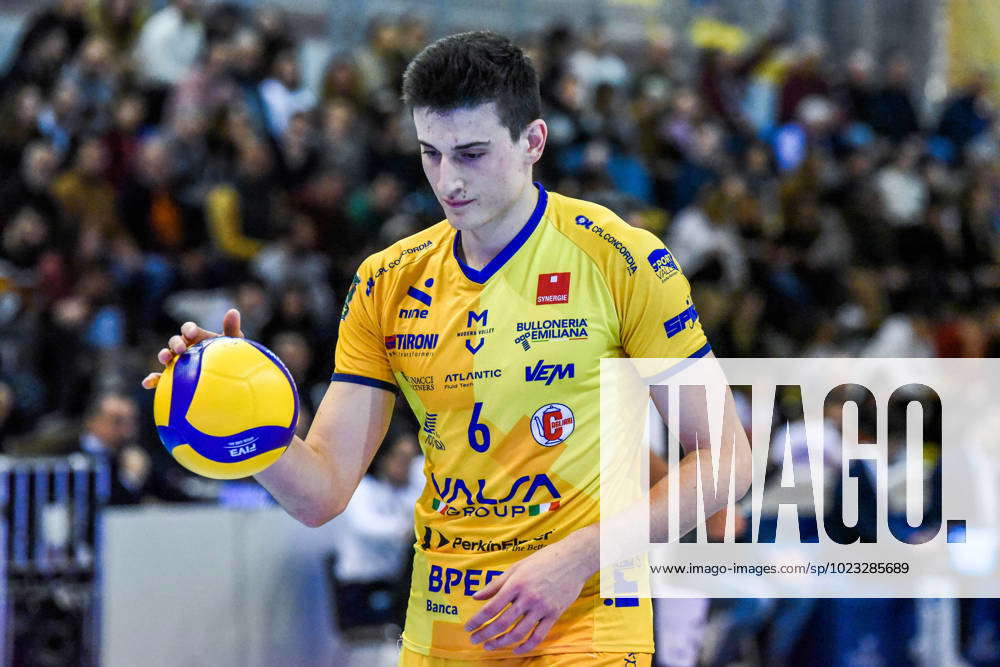 Giovanni Sanguinetti serve (Valsa Group Modena) during Top Volley ...