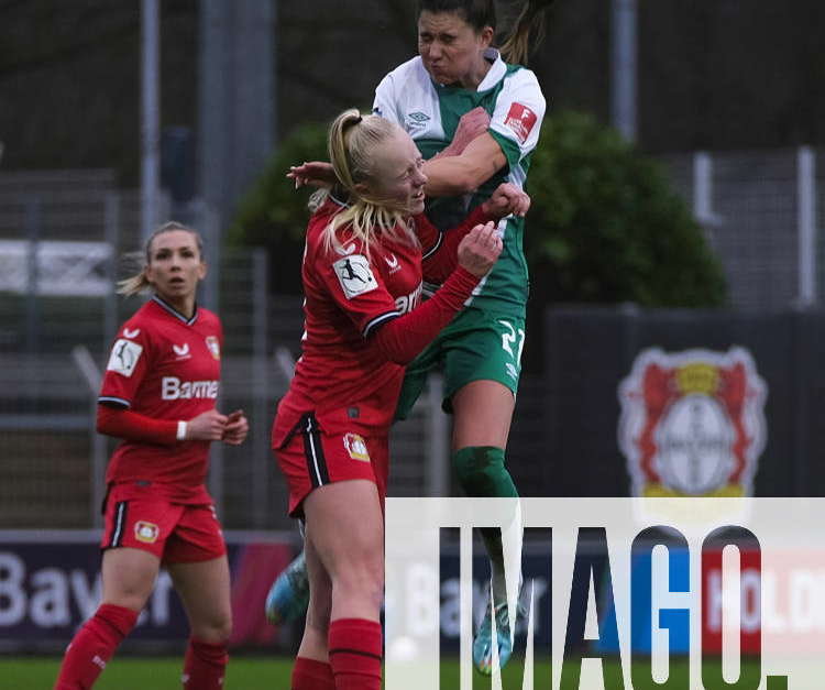 Leverkusen, Germany, Feb 5th 2023 Caroline Siems (13 Leverkusen) and ...