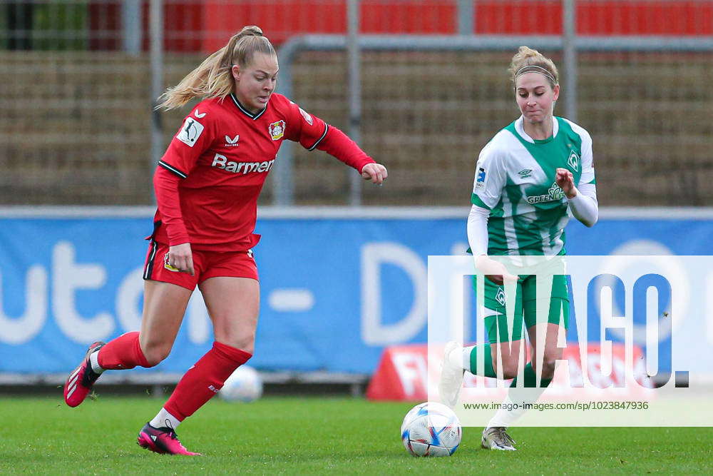 f l Jill Bayings Bayer 04 Leverkusen, 18 and Saskia Matheis SV Werder ...