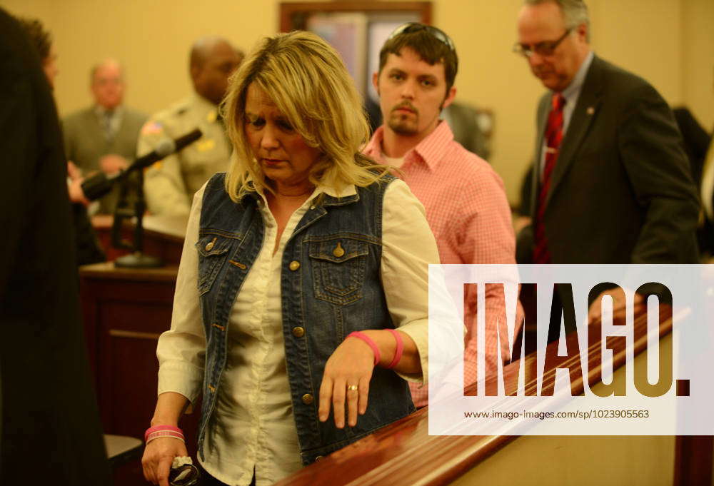 News: Holly Bobo Dec 26, 2014; Jackson, TN, USA; Karen Bobo left the ...