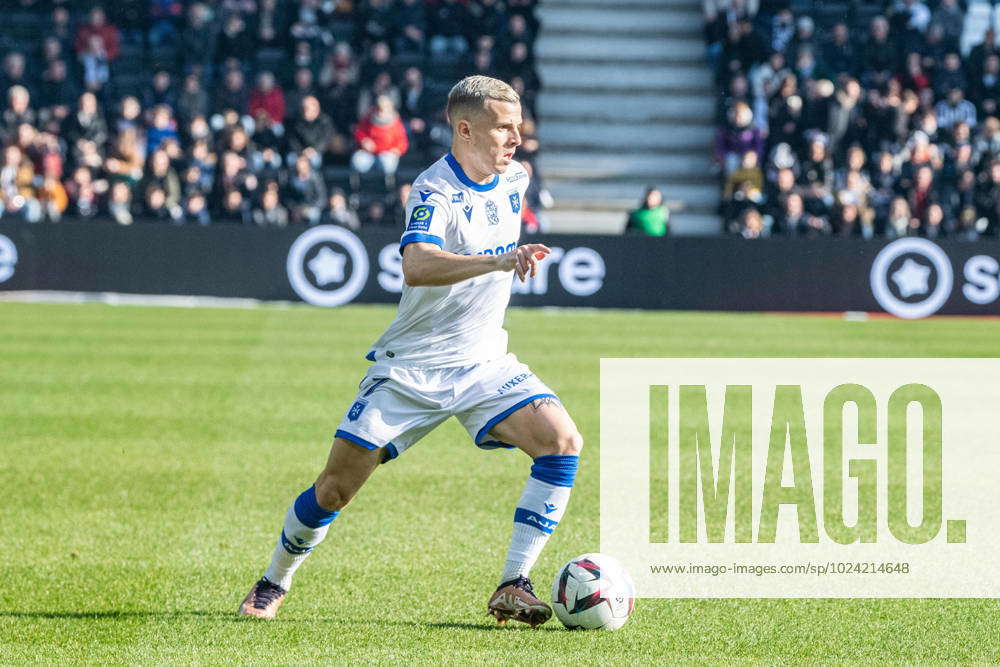 Gauthier Hein (AJ Auxerre) FOOTBALL : Angers SCO Vs AJ Auxerre - Ligue ...