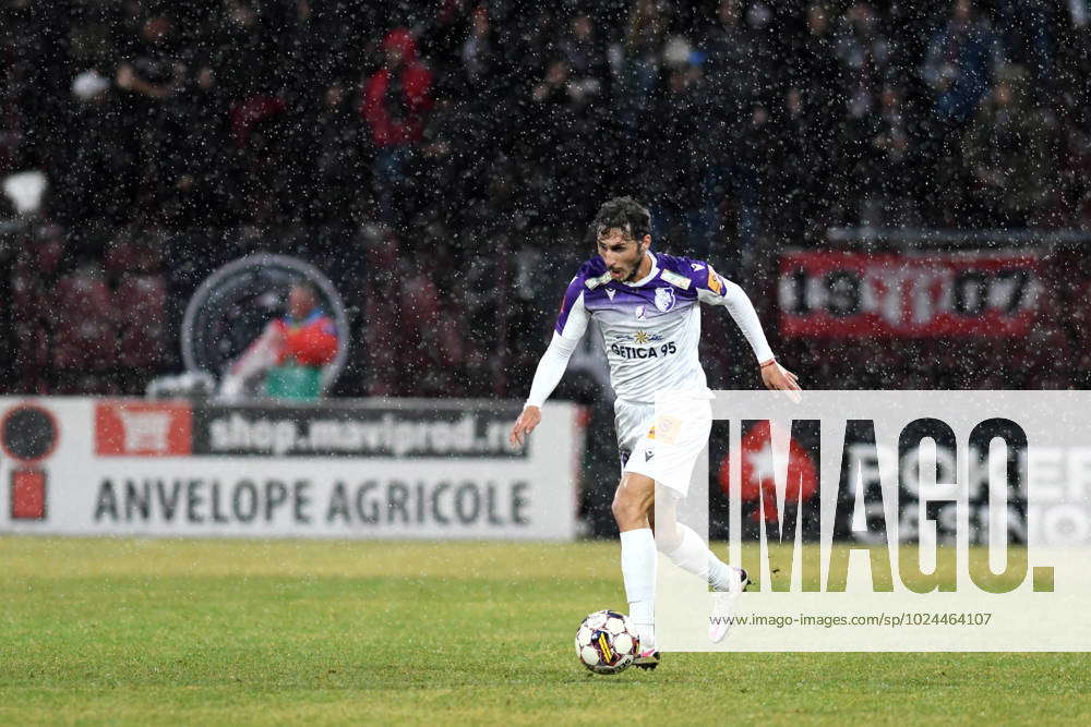 CFR Cluj V FC Arges SuperLiga Facundo Rizzi In Action During Romania