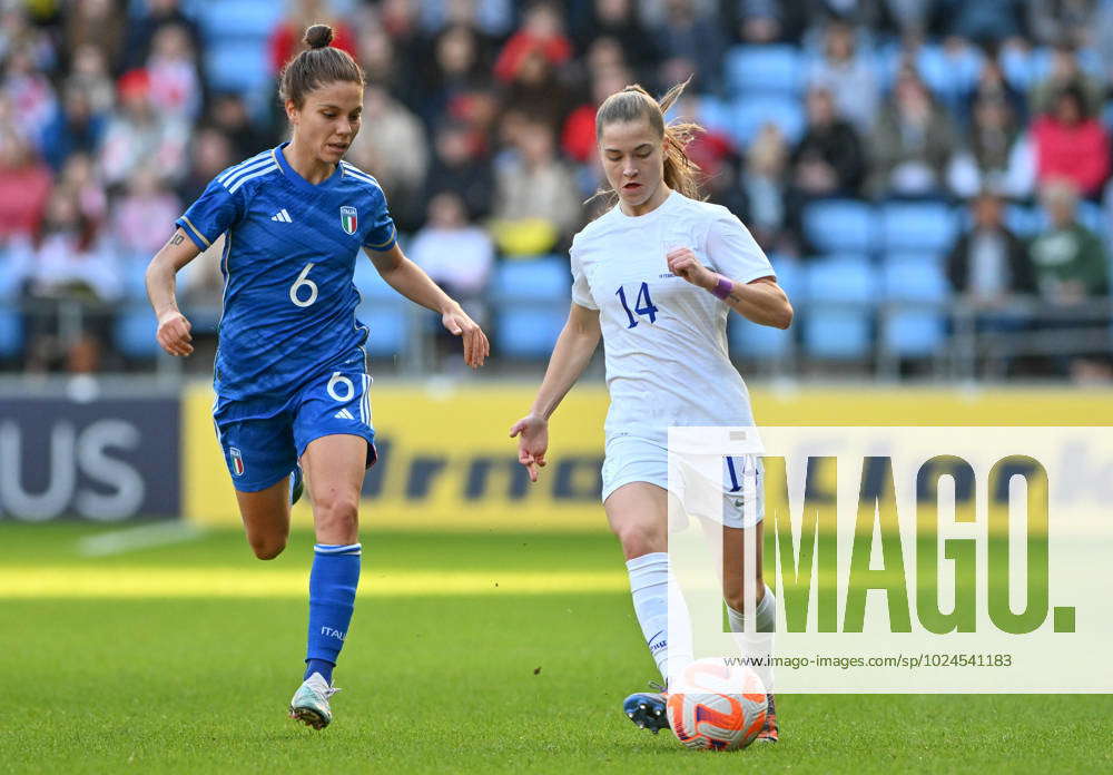 England Soccer Women England Vs Italy Manuela Giugliano 6 Of Italy