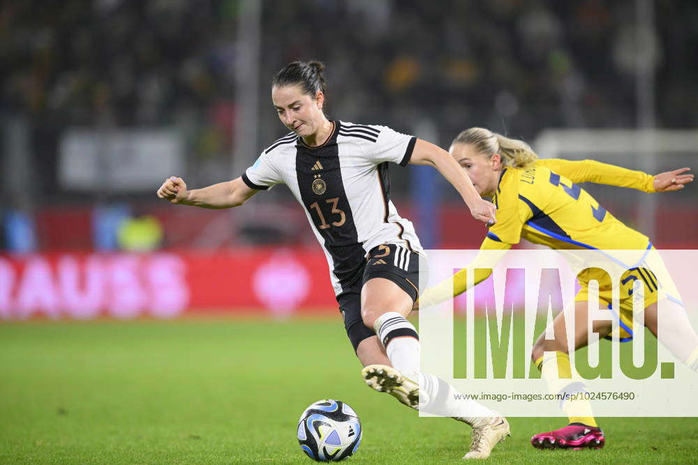 Sara DAEBRITZ Däbritz GER action football international women, friendly ...