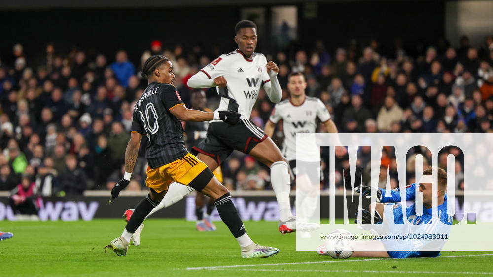 Fulham V Leeds United FA Cup 28 02 2023. Leeds United Midfielder ...