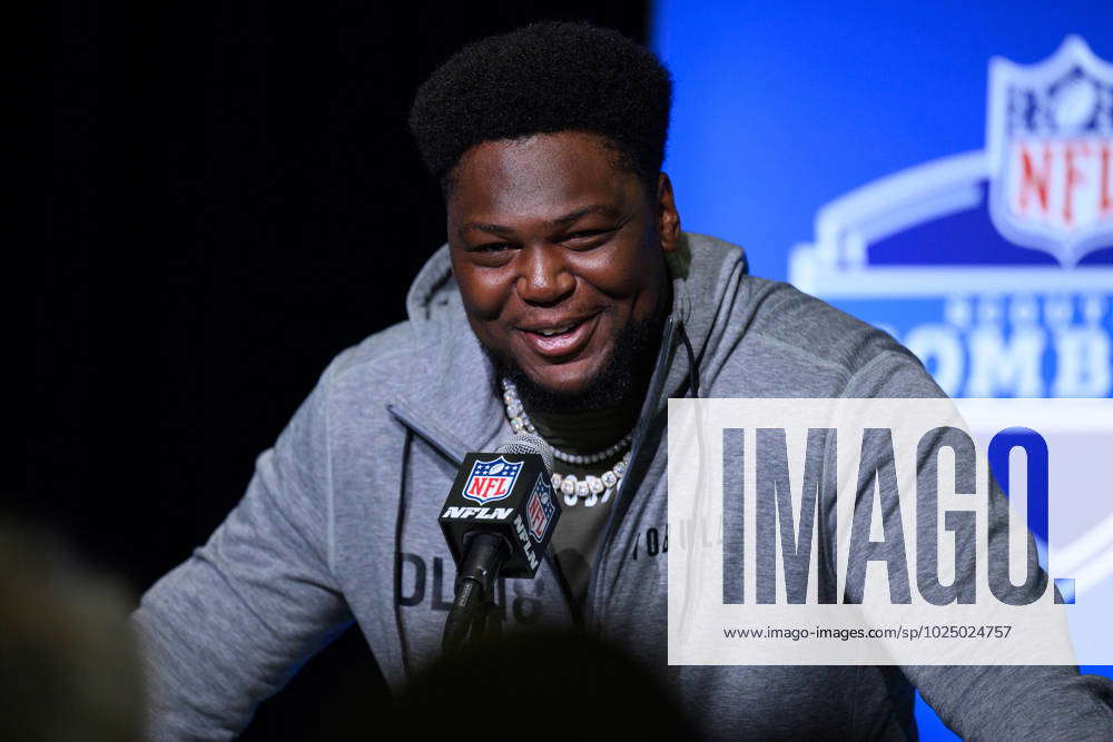 Indianapolis, In - March 01: Alabama Defensive Lineman Byron Young 