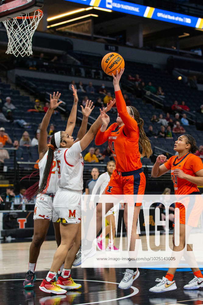 MINNEAPOLIS, MN - MARCH 03: Illinois Fighting Illini Forward Kendall ...