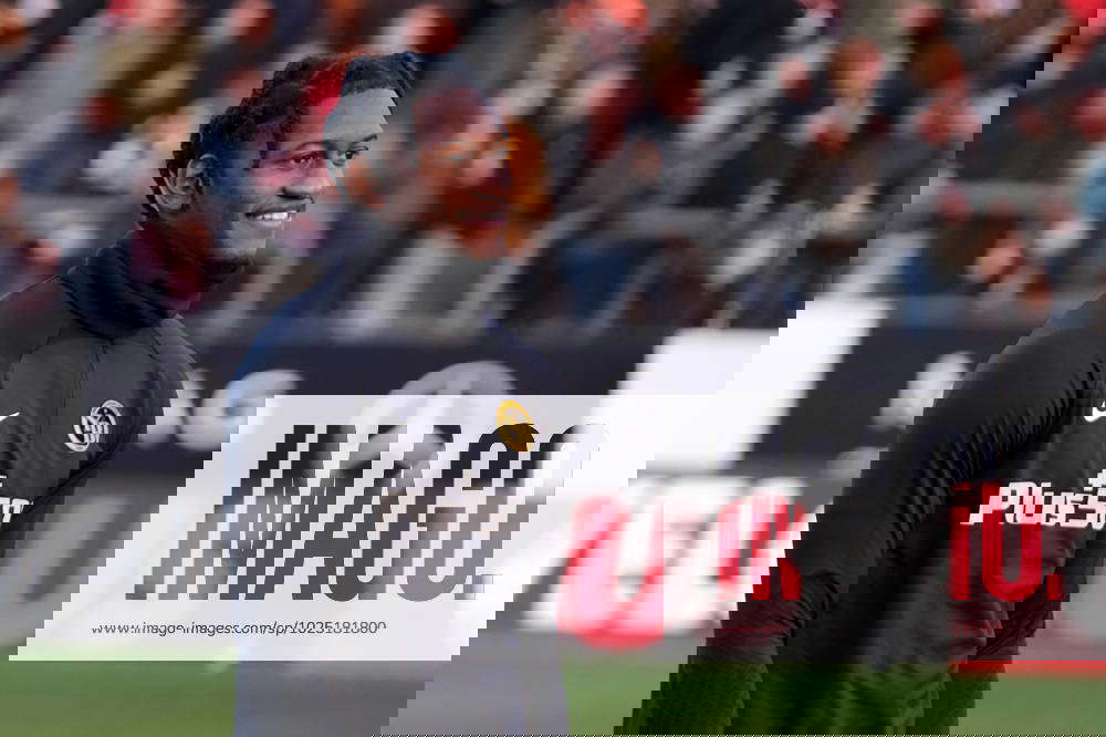 YB Forward Joel Monteiro (77) Credit Suisse Super League Stadion