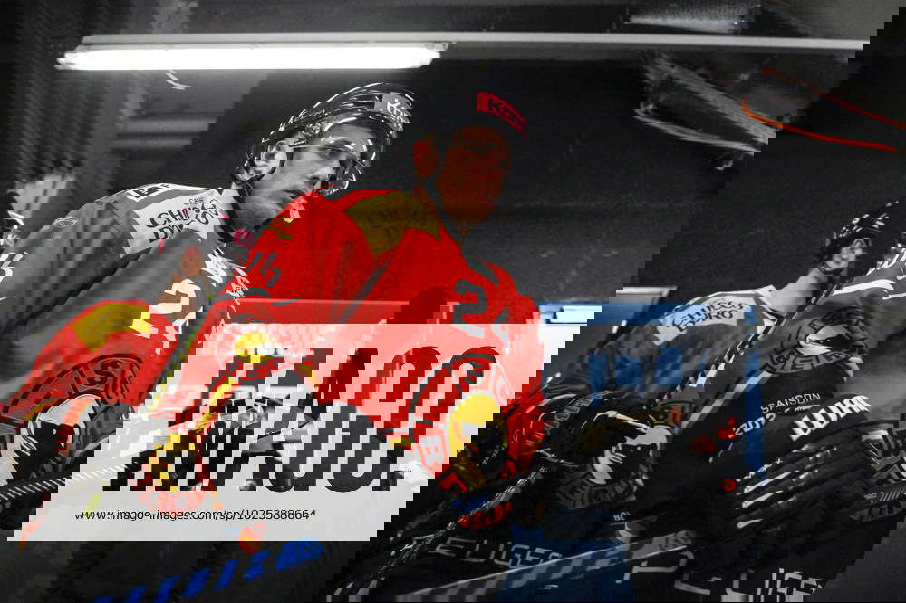 Dominik Kahun SCB SC Bern EHC Kloten National League Pre Playoff 