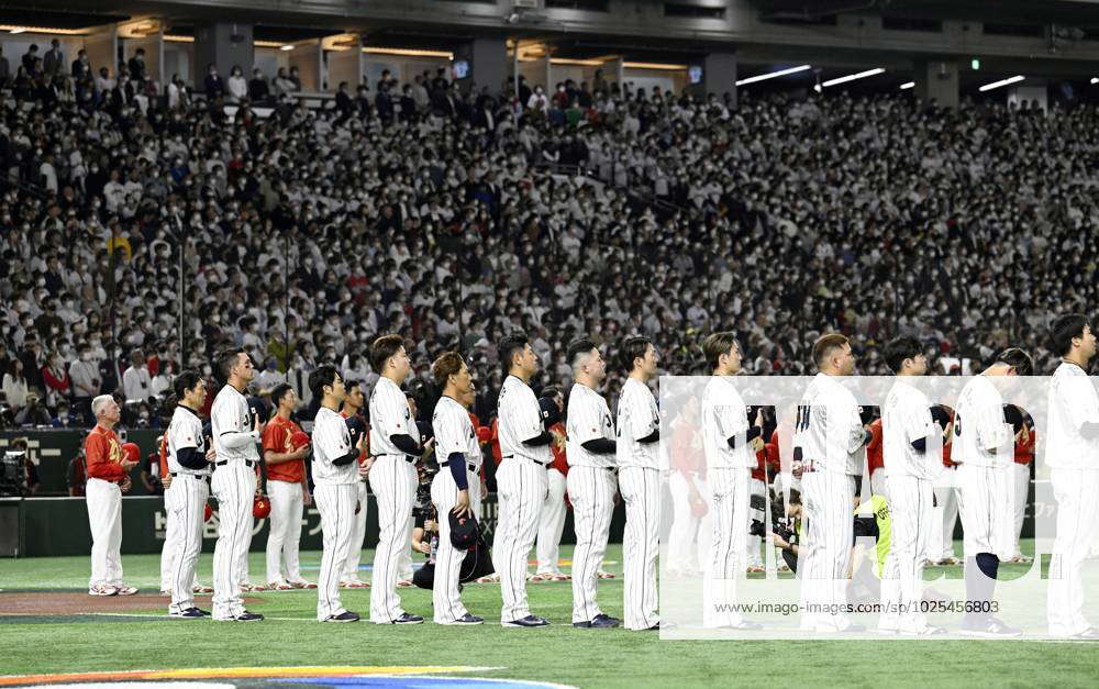 World Baseball Classic Members of the Japan national baseball team line ...