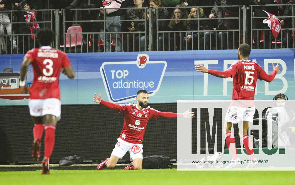 Joie des joueurs de Brest apres le but de Franck Honorat (Brest ...