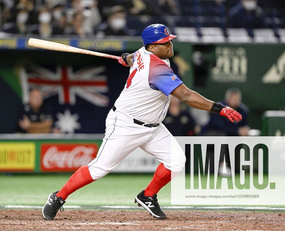 World Baseball Classic Cuba s Alfredo Despaigne hits a goahead