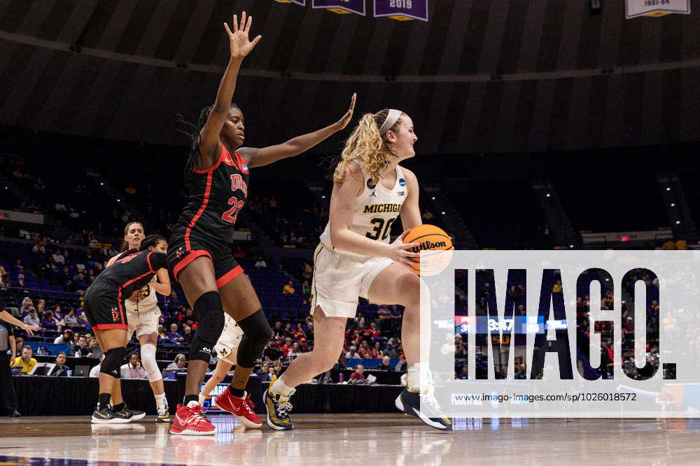 Ncaa College League Usa Womens Basketball Ncaa Tournament First