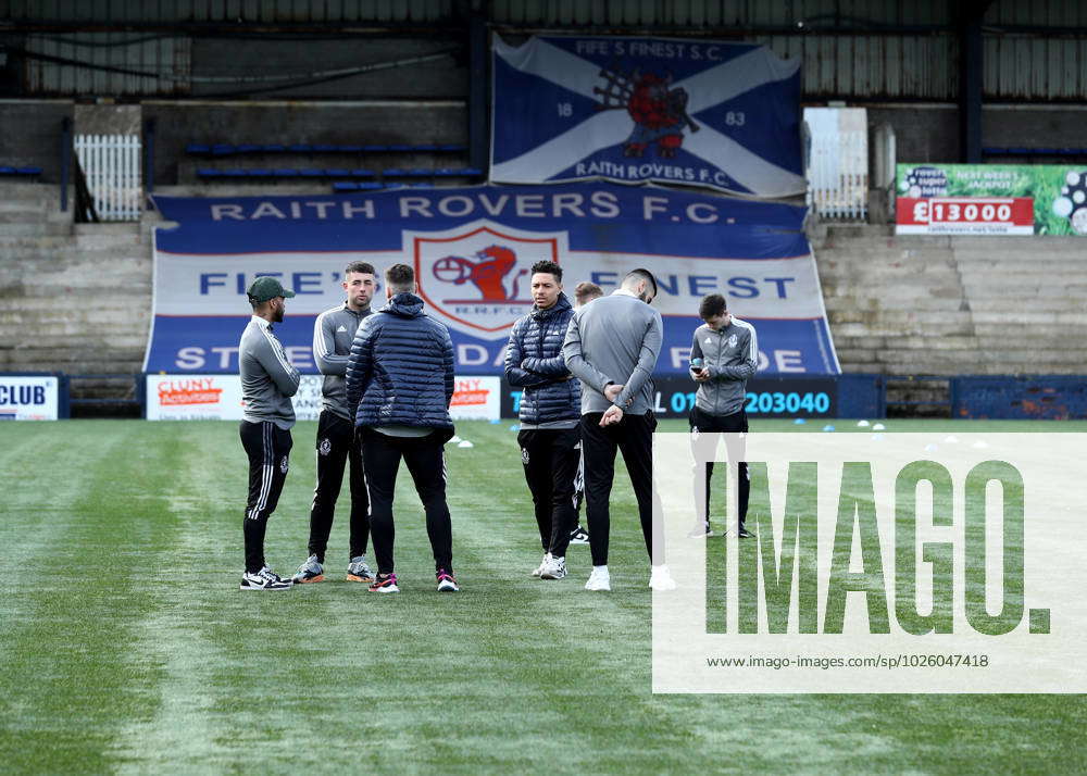 Raith Rovers v Cove Rangers cinch Championship Cove Rangers player