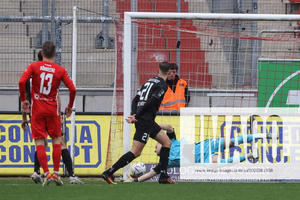 3. Liga; FSV Zwickau - FC Ingolstadt 04; Torwart Marius Funk (1, FCI ...