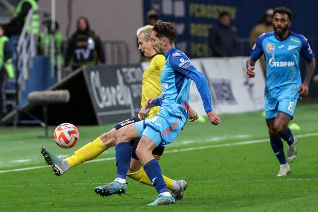RUSSIA, ROSTOV-ON-DON - APRIL 16, 2023: FC Rostov s Alexei Mironov (L ...