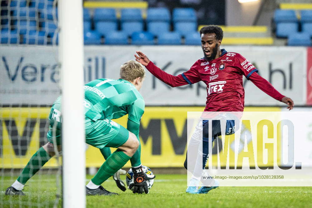 230417 Örgrytes Mubaarak Nuh against Trelleborgs goalkeeper Kasper