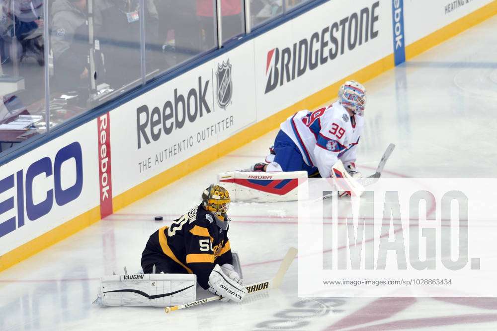 Jonas Gustavsson - Boston Bruins - 2016 NHL Winter Classic