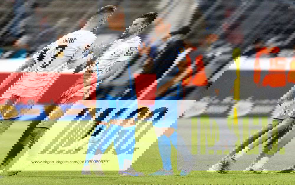 Niklas Lang 3 TSV 1860 Muenchen , Stefan Lex 7 TSV 1860 Muenchen , gluecklich ueber den Sieg, TSV Niklas Lang 3 TSV 1860 Muenchen , Stefan Lex 7 TSV 1860 Muenchen , gluecklich ueber den Sieg, TSV