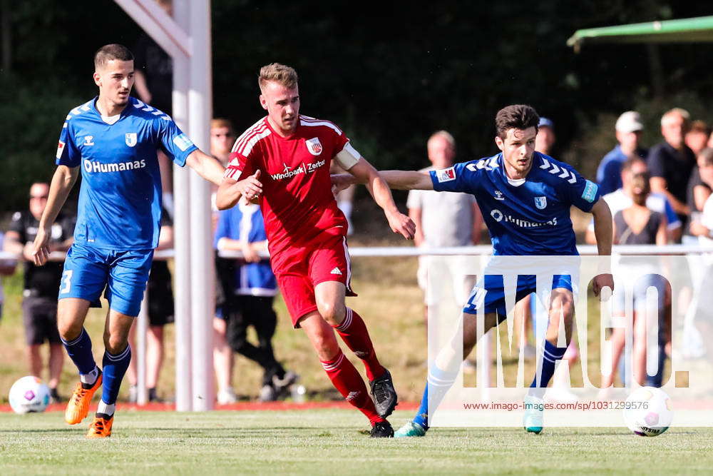 Moritz Specht TSV Rot Weiss Zerbst,10 against Jean Hugonet 1 FC ...