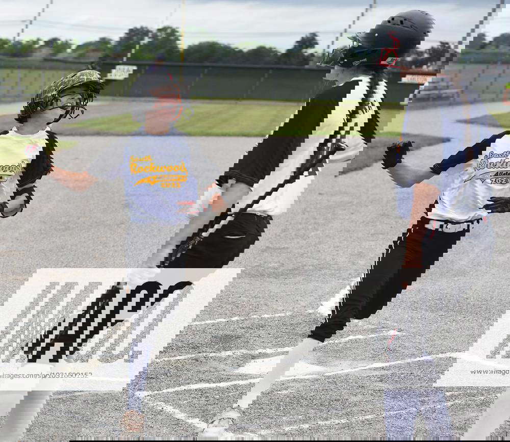 Syndication Monroe Evening News Brooklyn Bray of South Rockwood scores