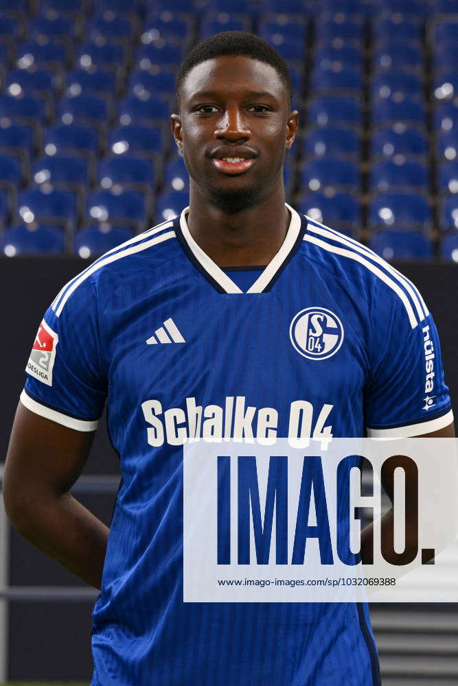 Ibrahima Cisse FC Schalke 04 2 BL, portrait date 2023 2024