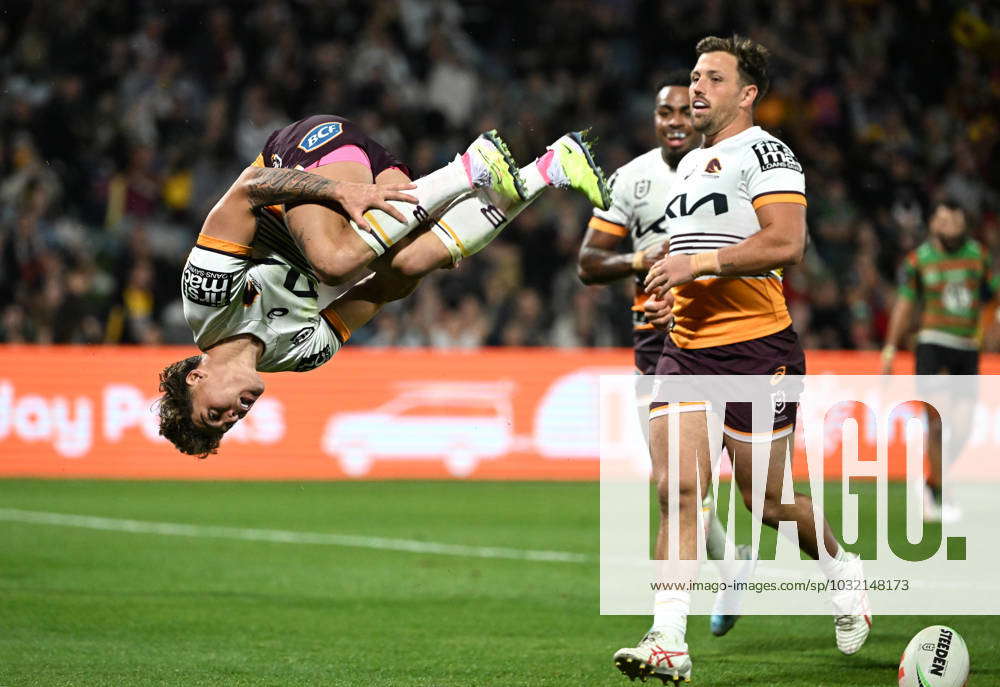 NRL RABBITOHS BRONCOS, Reece Walsh (left) of the Broncos does a ...