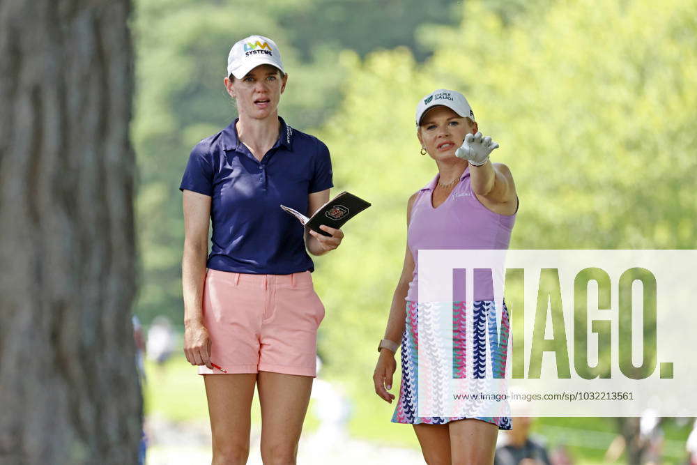 MIDLAND, MI - JULY 21: LPGA, Golf Damen golfer Sarah Schmelzel and ...