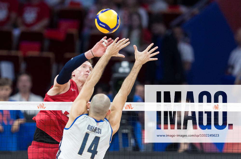 USA v Italy FIVB Volleyball Nation League David Smith (USA), Gianluca