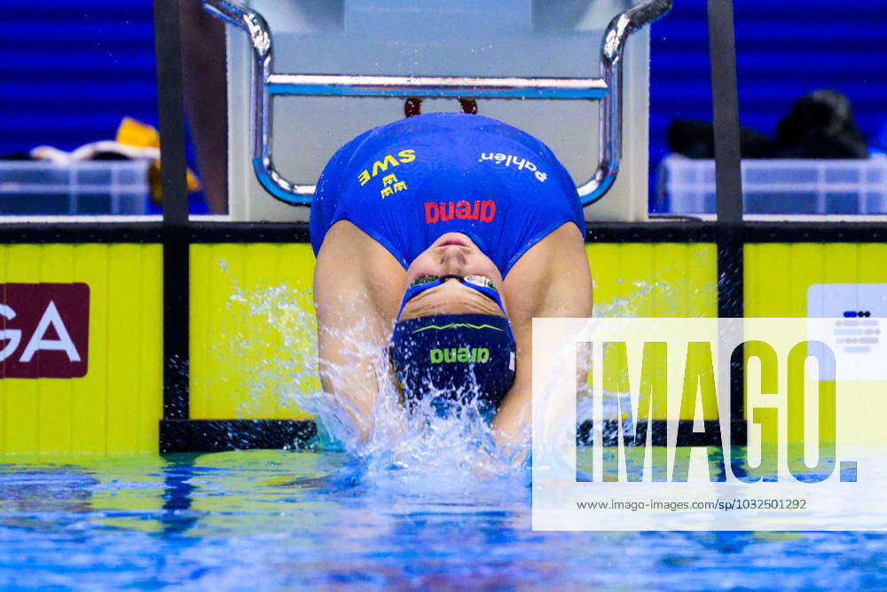 230726 Hanna Rosvall of Sweden competes in mixed 4x100 meter medley