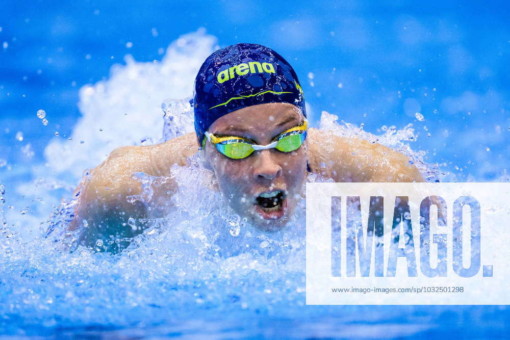 230726 Louise Hansson of Sweden competes in mixed 4x100 meter medley