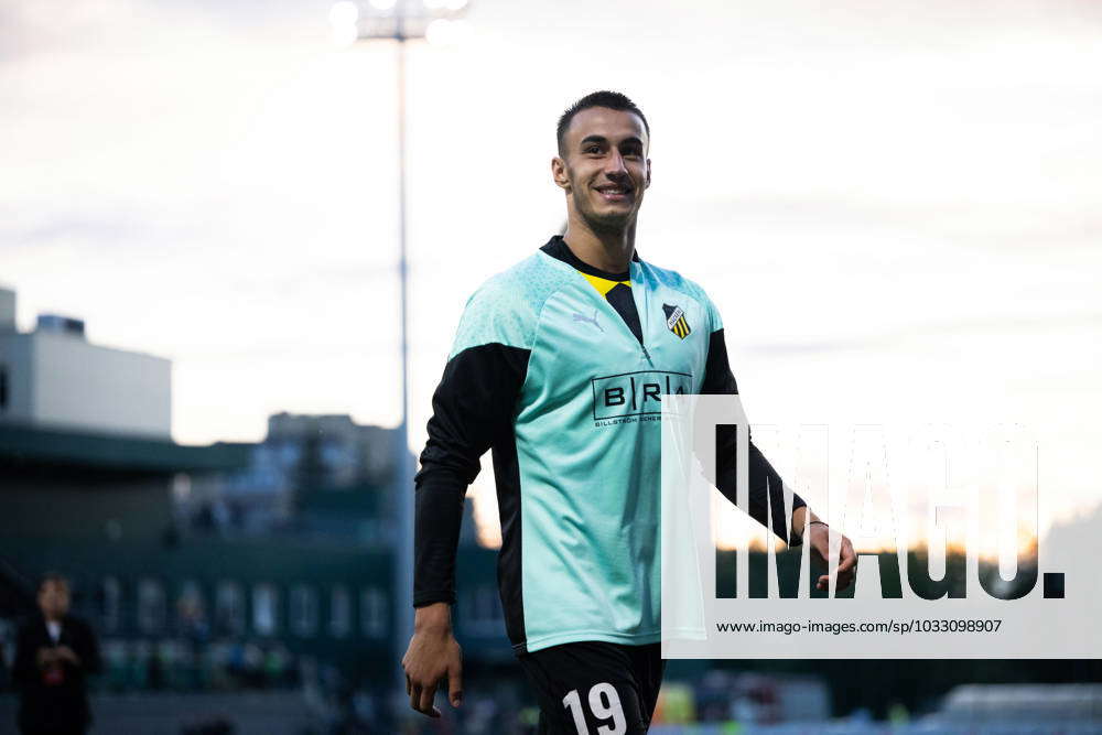 230810 Srdjan Hrstic of Häcken celebrates after the UEFA Europa