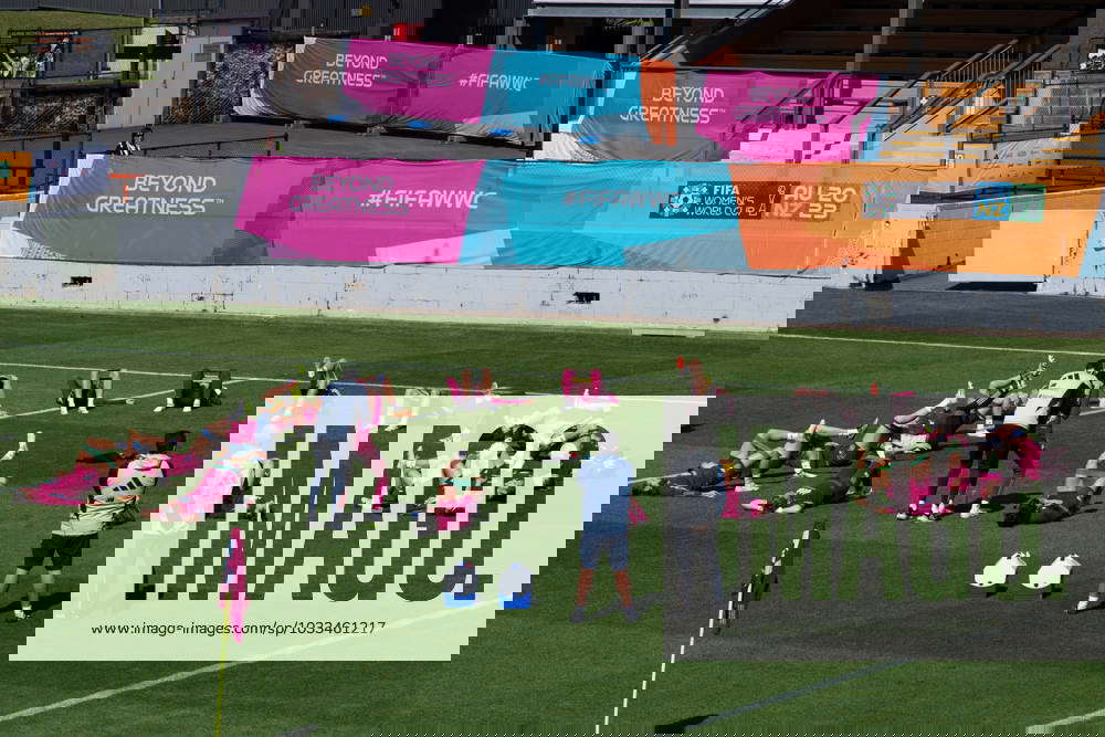 Players At Warm Up AUS Spain Women National Team RFEF Training Before 