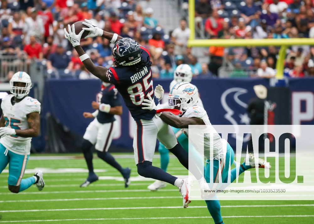 Houston Texans wide receiver Noah Brown (85) in action during an NFL  preseason football game against the Miami Dolphins, Saturday, Aug. 19,  2023, in Houston. (AP Photo/Tyler Kaufman Stock Photo - Alamy